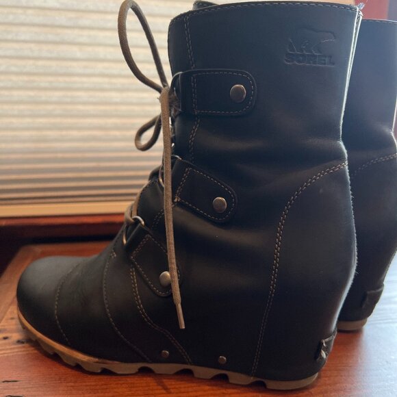 Sorel Joan of Arctic Wedge Boots - Picture 4 of 4